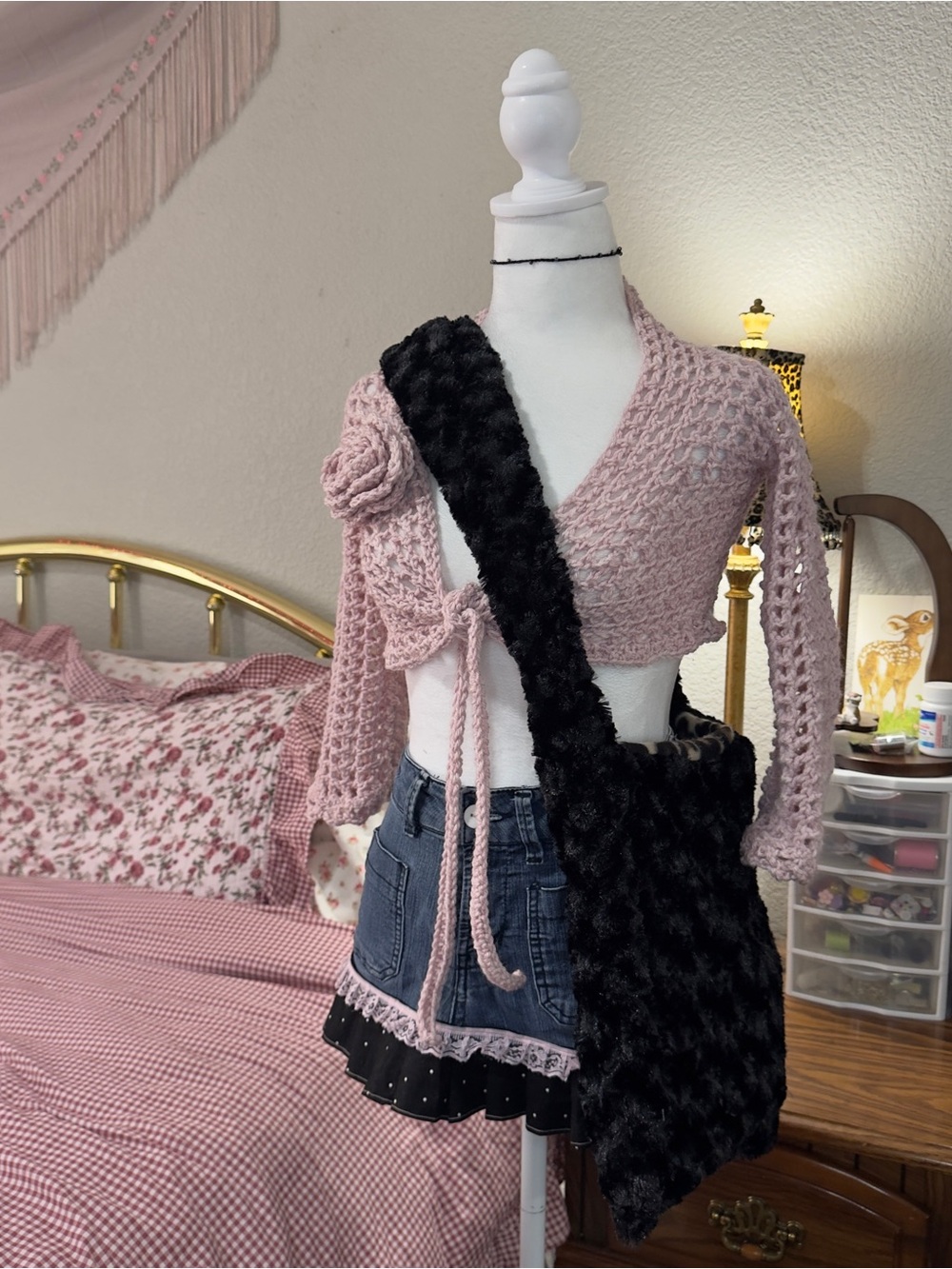 Y2K Style Black Fuzzy Messenger Bag - Picture 2 of 5